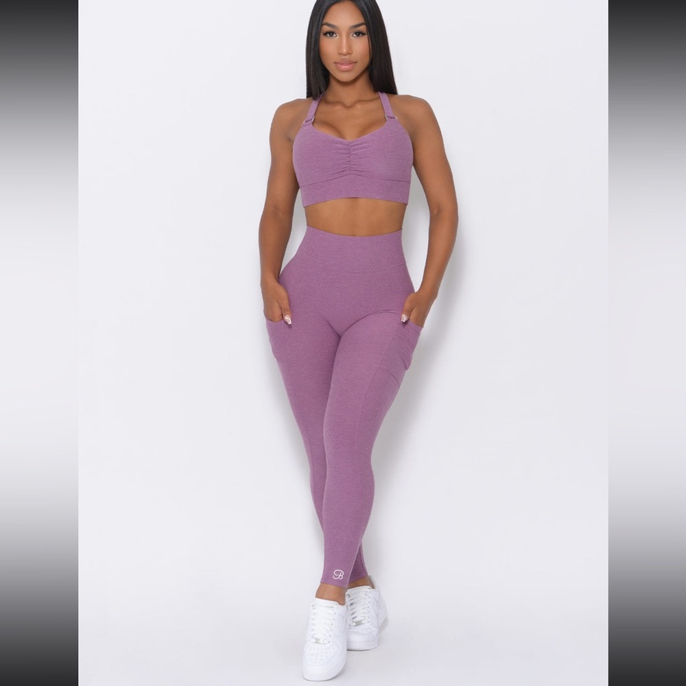 Bombshell Sportswear Curves Leggings in Lavender